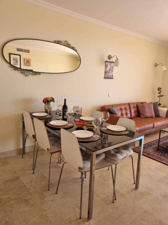 Elegant Apartment With Fantastic Views At The Top Of Calahonda Sitio de Calahonda ภายนอก รูปภาพ
