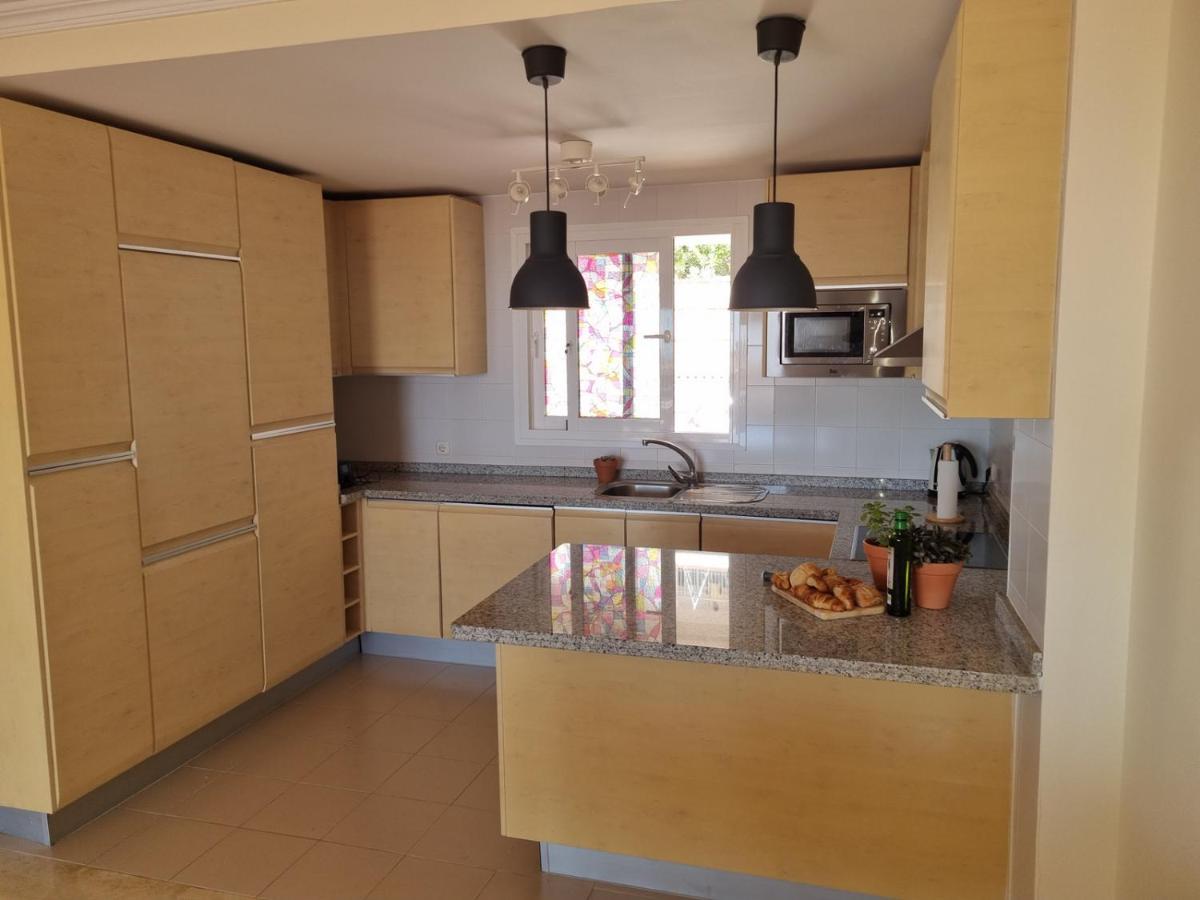 Elegant Apartment With Fantastic Views At The Top Of Calahonda Sitio de Calahonda ภายนอก รูปภาพ